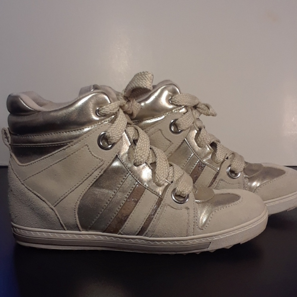 Light Gold Skechers high top sneakers